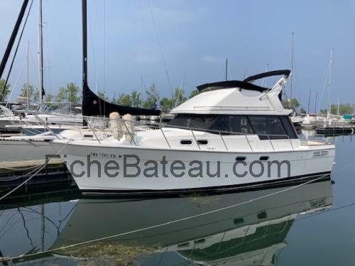 Bayliner 3288 Motoryacht avis et fiche technique 